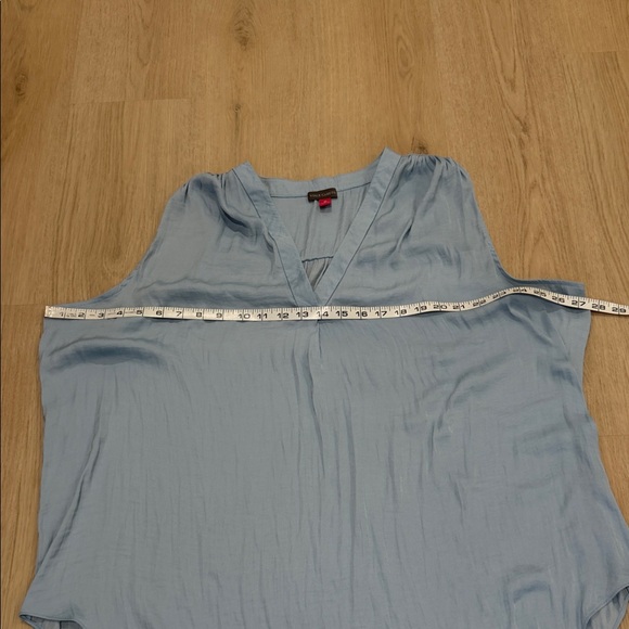 Vince Camuto 3X Women's Light Blue Sleeveless Top - Picture 4 of 6